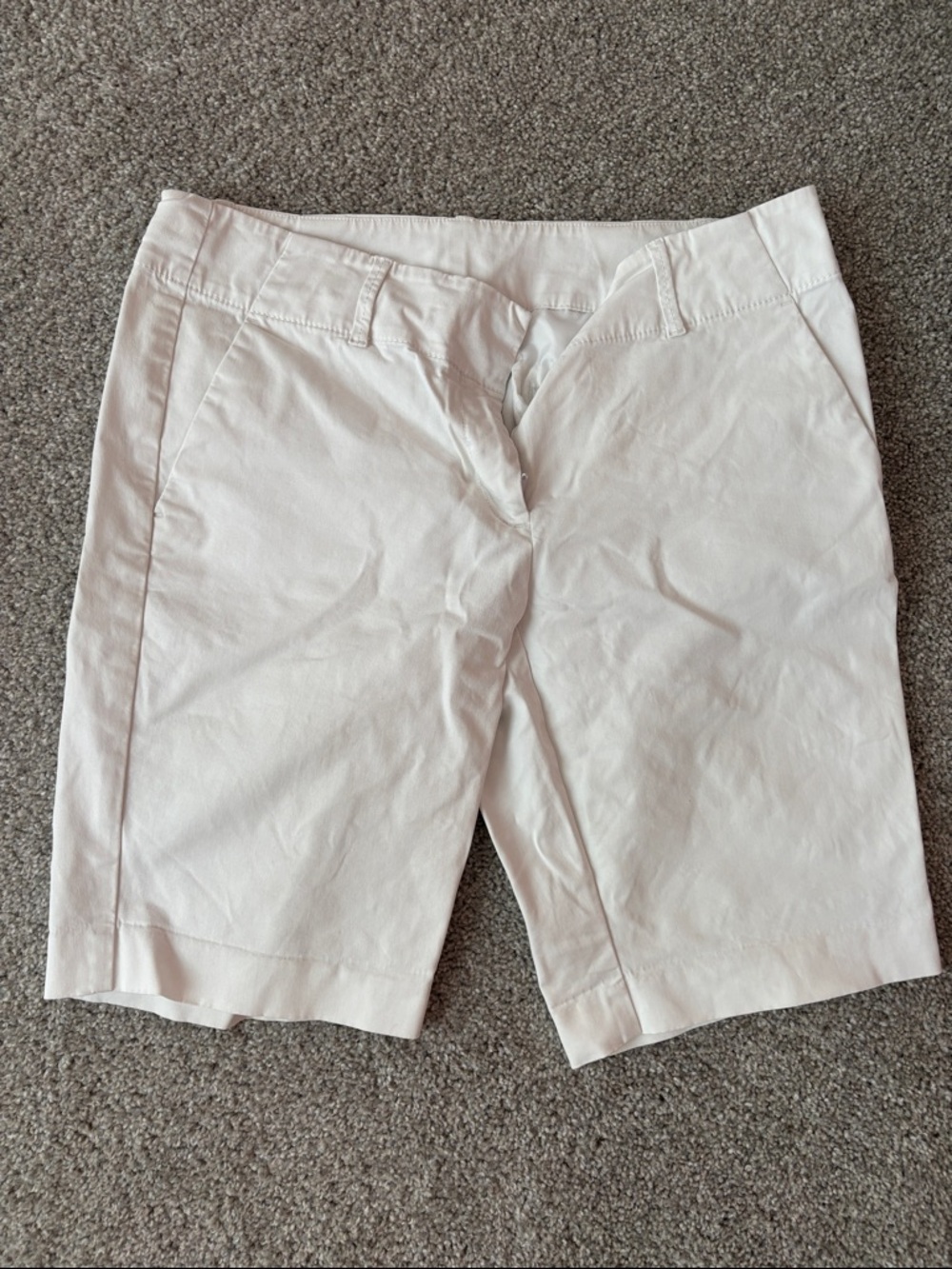 Ann Taylor Modern Boardwalk White Shorts
